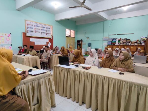 Rapat Kelulusan Kelas IX SMP IT Al-Kautsar TP. 2025/2026 Berlangsung Khidmat dan Penuh Tanggung Jawab