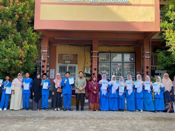 Penerimaan Rapor Semester Genap TP. 2025/2026: Mengapresiasi Setiap Proses, Mengembangkan Setiap Potensi, dan Merayakan Setiap Prestasi Murid SMP IT Al-Kautsar